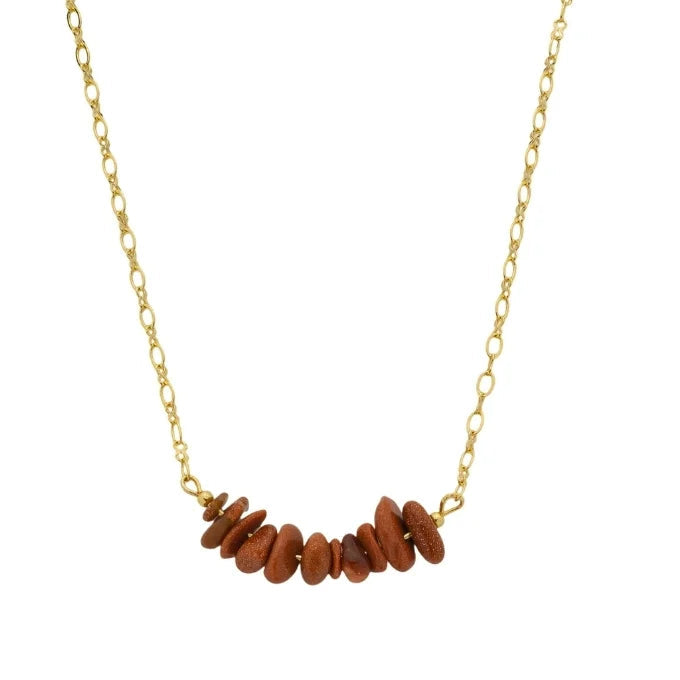 Choker Pedra do Sol folheada a ouro 18K com pedras naturais em tom terroso e corrente delicada.