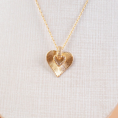 Colar Coração Cravejado Amoré