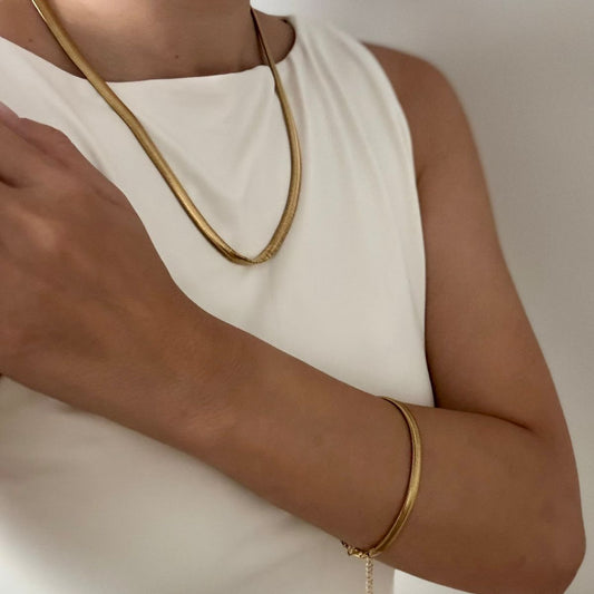 Conjunto Luzzir Douré semijoias ouro 18k colar e pulseira